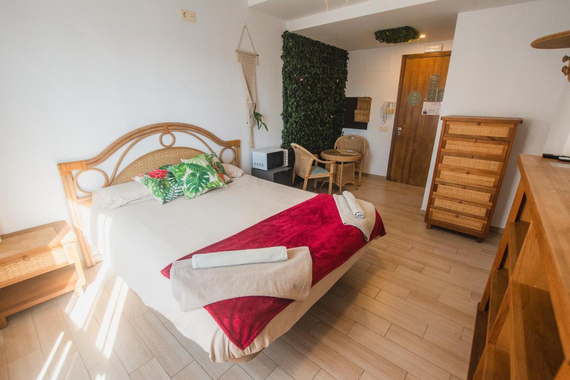 Banana Beach Patacona Rooms Alboraia Esterno foto