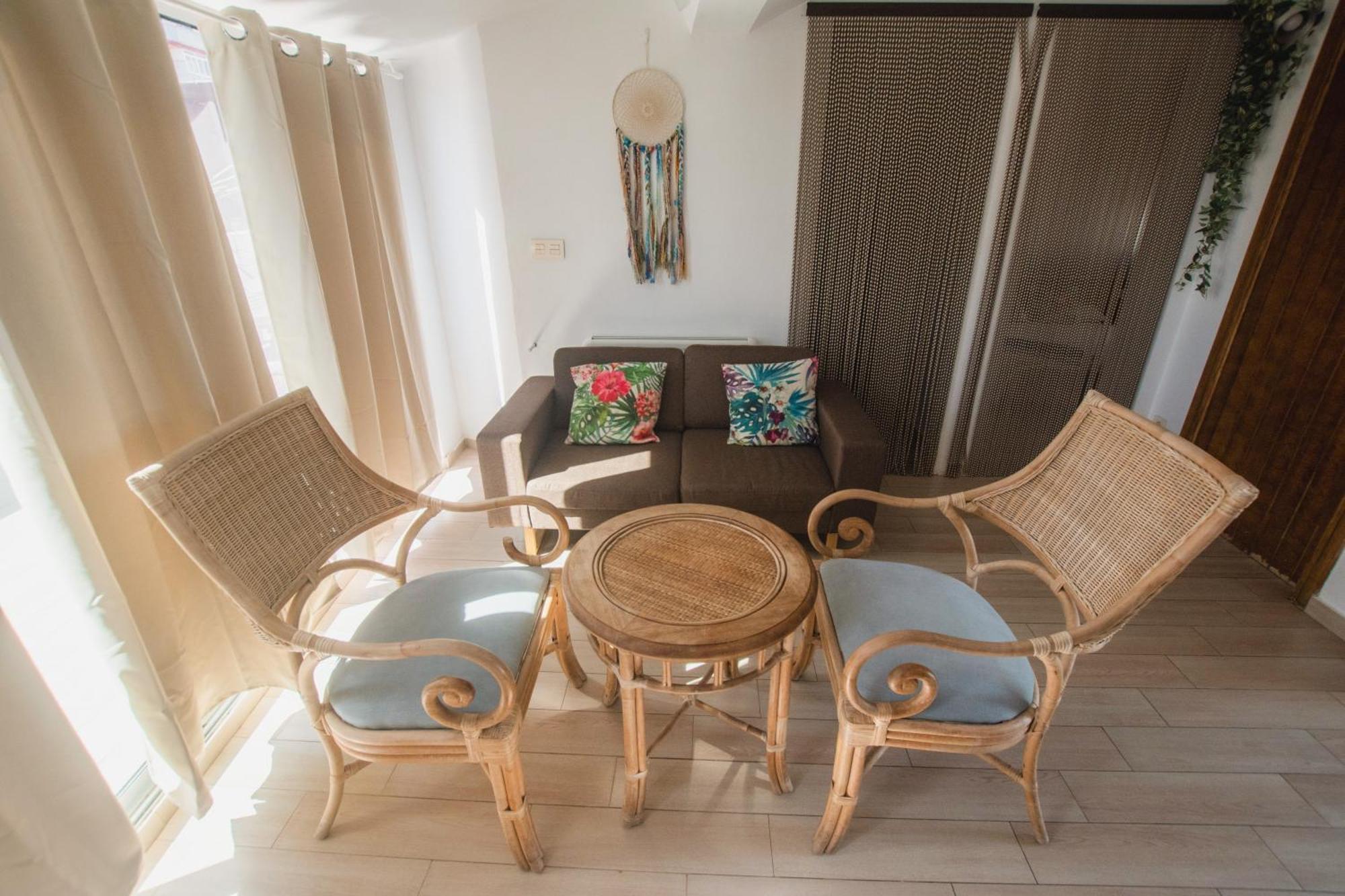 Banana Beach Patacona Rooms Alboraia Esterno foto